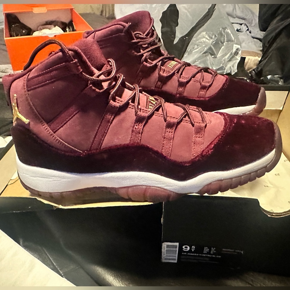 Air Jordan Retro 11 GG Heiress